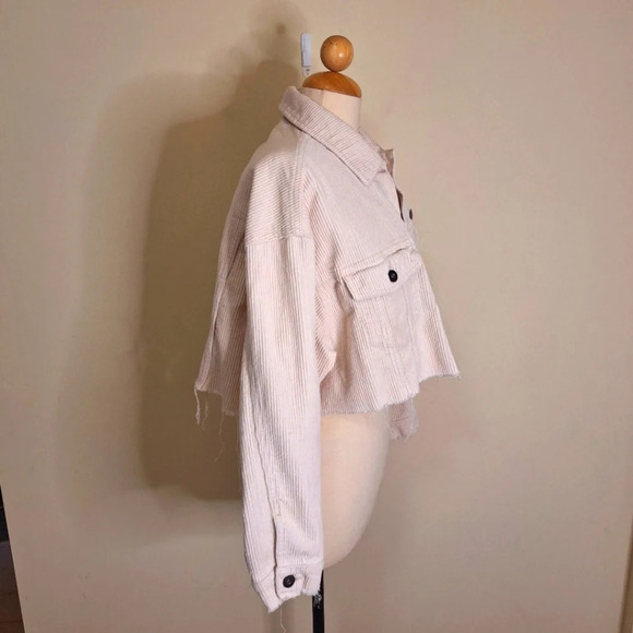 Zara off white raw hem corduroy  oversized jean jacket SZ M - Picture 4 of 8